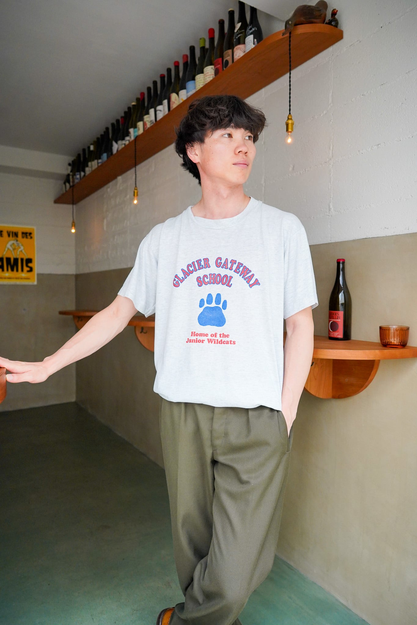 【1990s】"Best by Fruit of the Loom" Made in USA Glacier Gateway School T-Shirts / 6-129