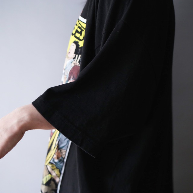 "僕のヒーローアカデミア" A-room member good box printed  XXL over silhouette h/s tee