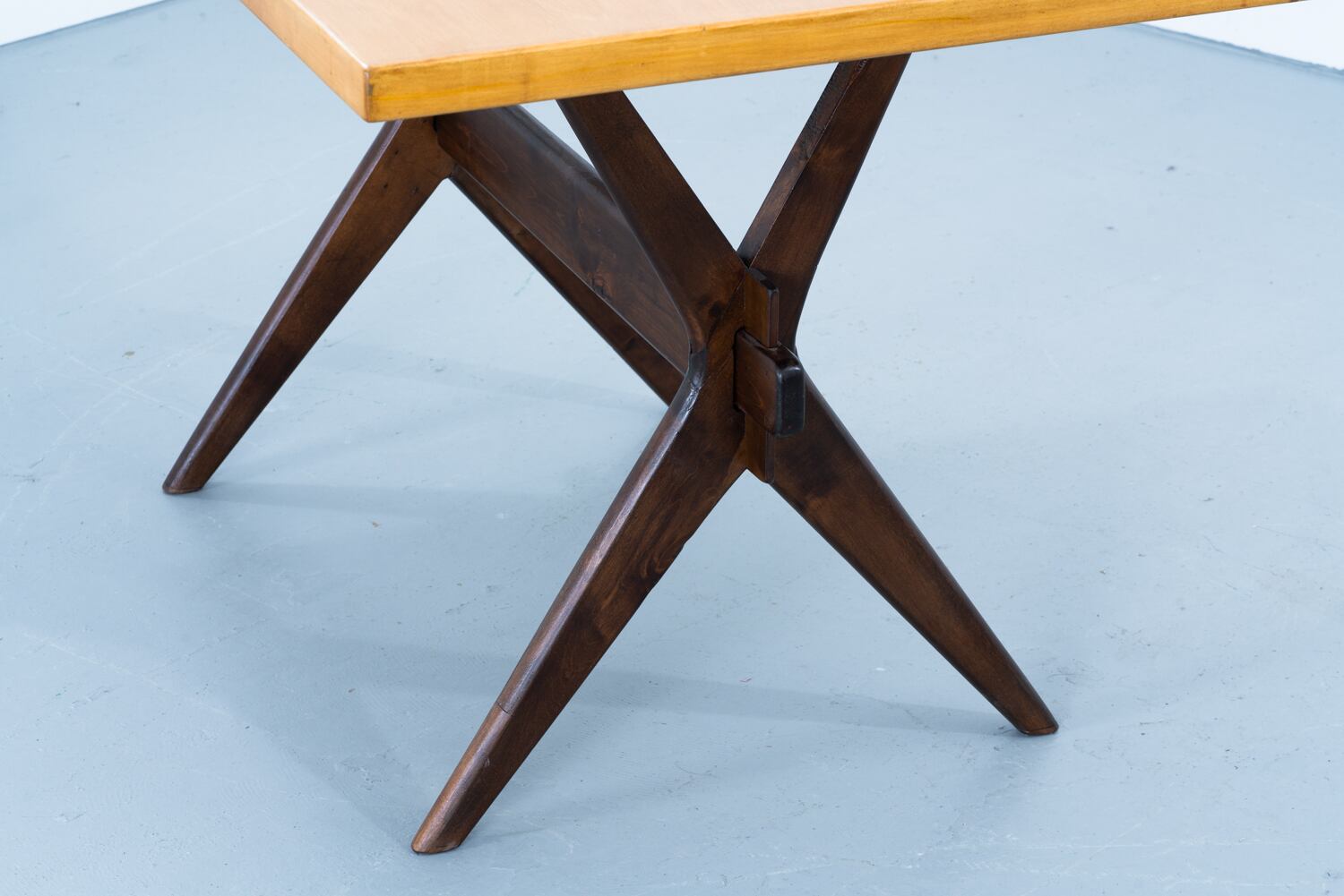 Ilmari Tapiovaara | X-Leg Table | kaikki gallery | 北欧