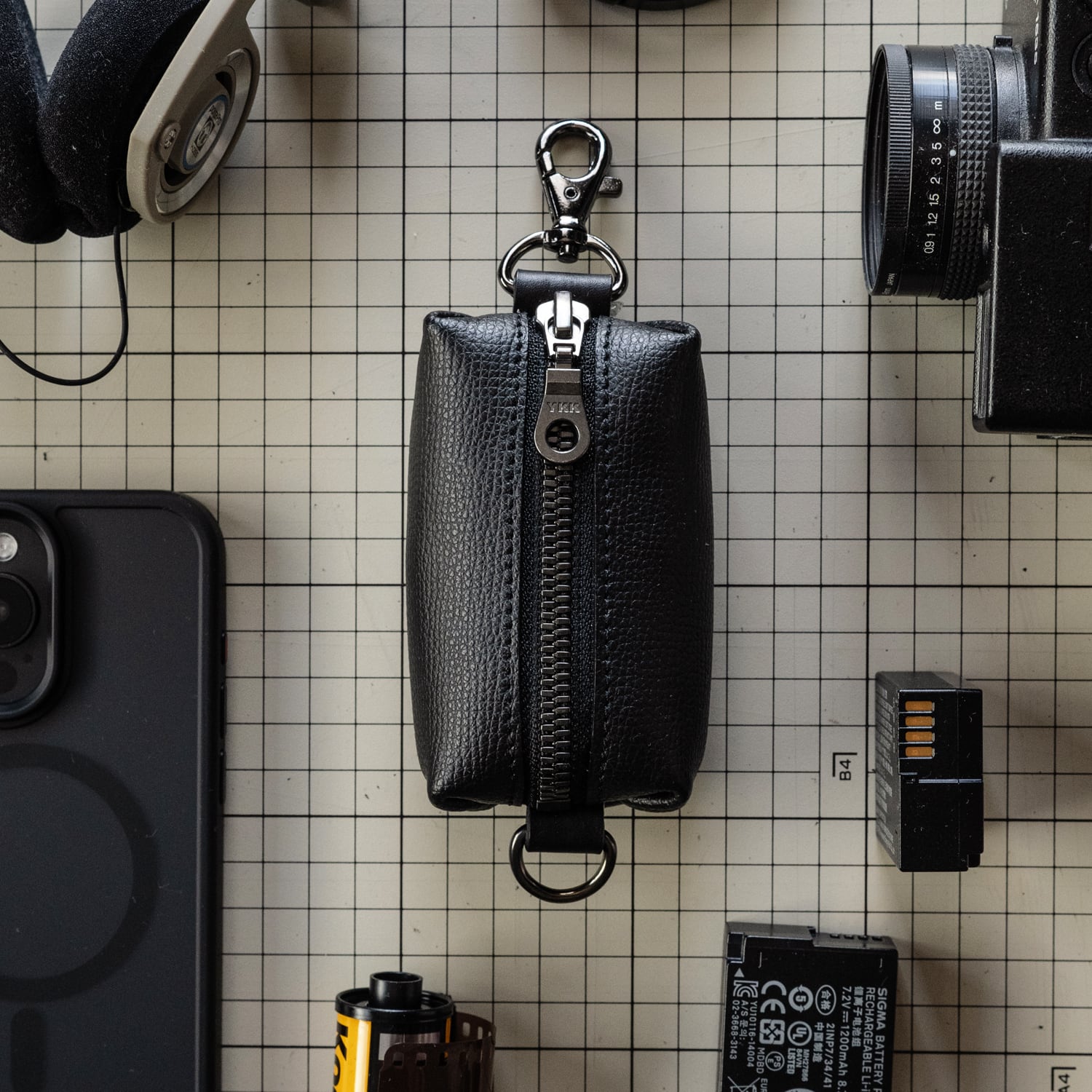 【小】マルチポーチ 本革イタリアレザー 小物入れ