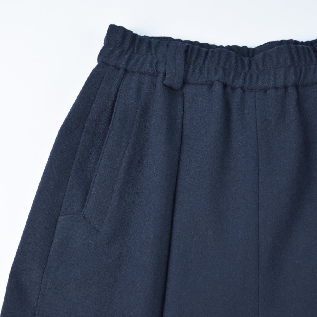 atelier naruse アトリエナルセ ウールフラノガウチョパンツ・ネイビー