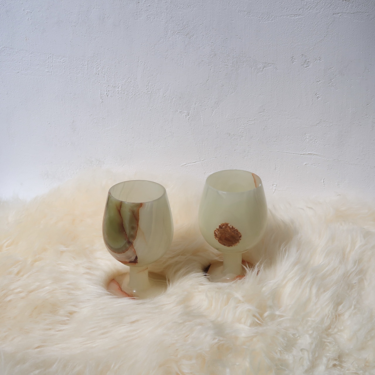 グリーンの石のゴブレット