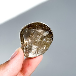 ルチルインクォーツ タンブル 78◇ Rutile in Quartz◇天然石・鉱物・パワーストーン