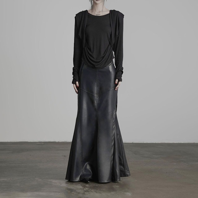 Studded high-waisted faux leather long skirt C0995