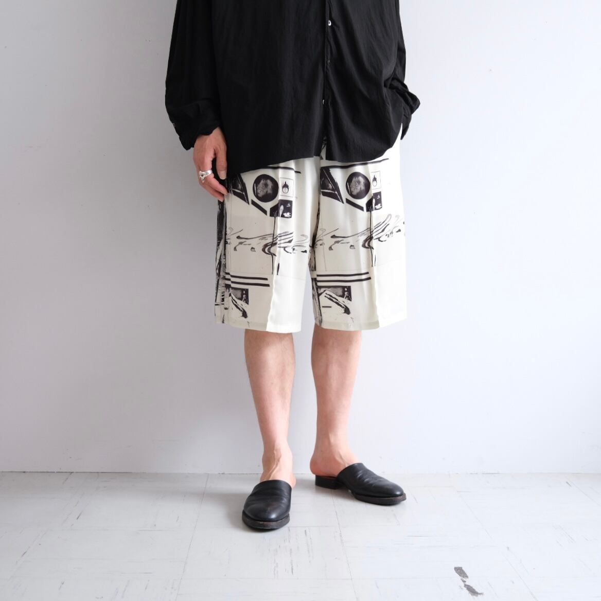 semoh”SHT GRAPHIIC SHORT PANTS” | Lapel online store