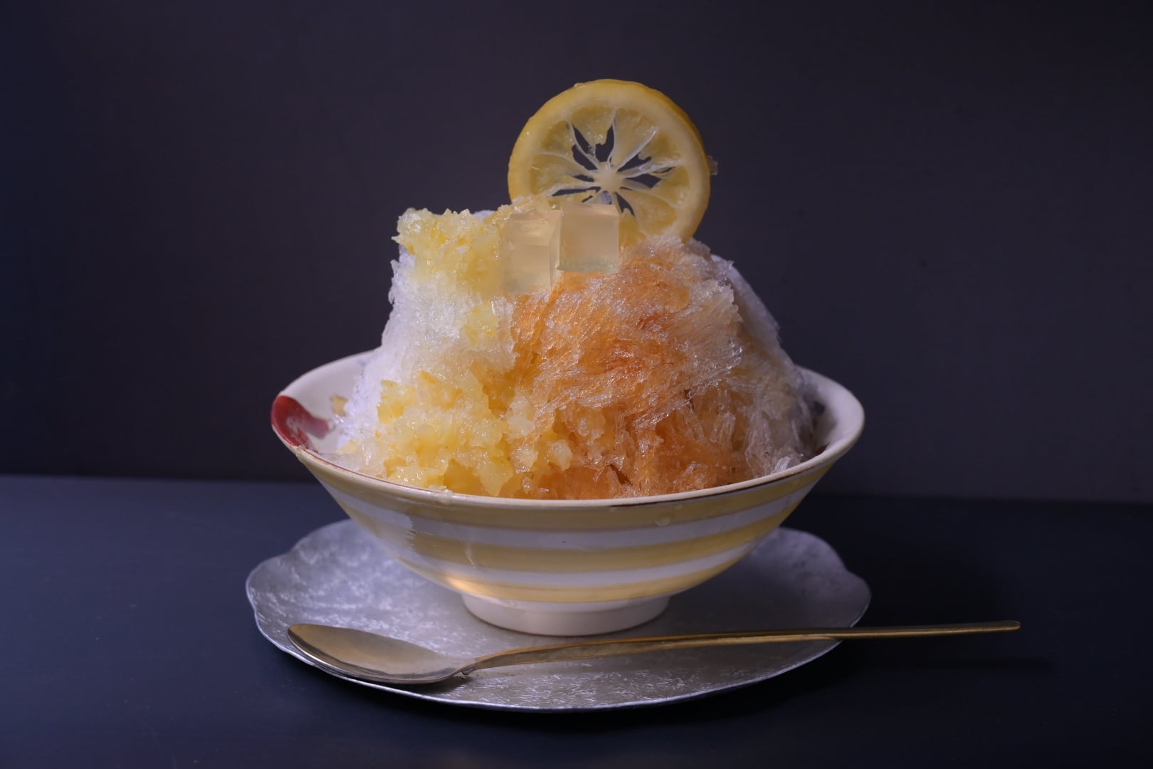 矢島操 イロエ絵がわり浅鉢 | 鎌倉倶楽部 茶寮