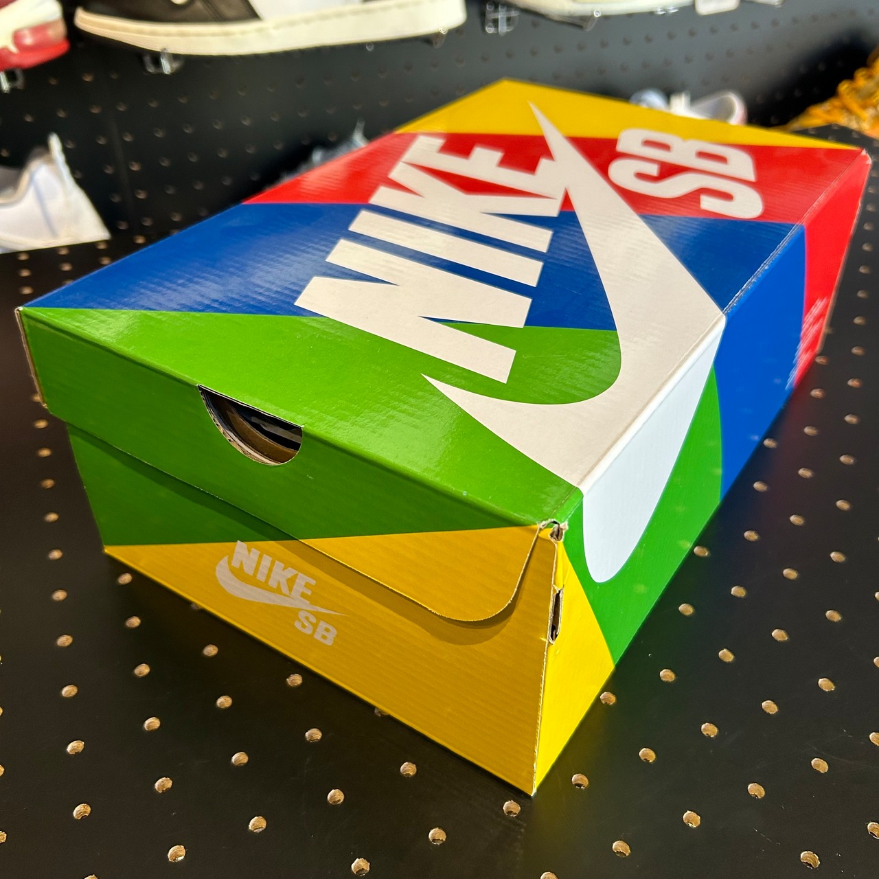 Neck face × Nike SB Dunk Low "Black/White/Multi Color" US8/26cm