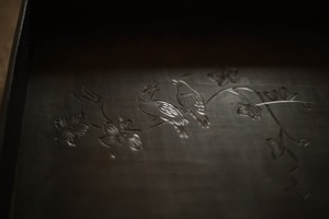 ヴィンテージ錫茶盤L「仲良し二鳥」・浙江慈渓製　