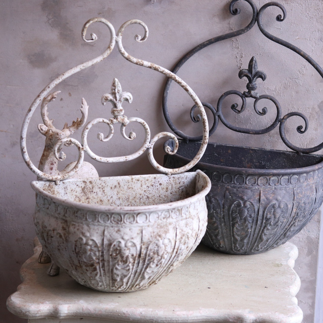 デコレウォールハングDGY　シャビーシック｜壁にかけれる・ハンギング・フェンスがオシャレになる　UF645