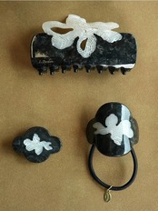 Fleur Contrast Hair Accessories F0866