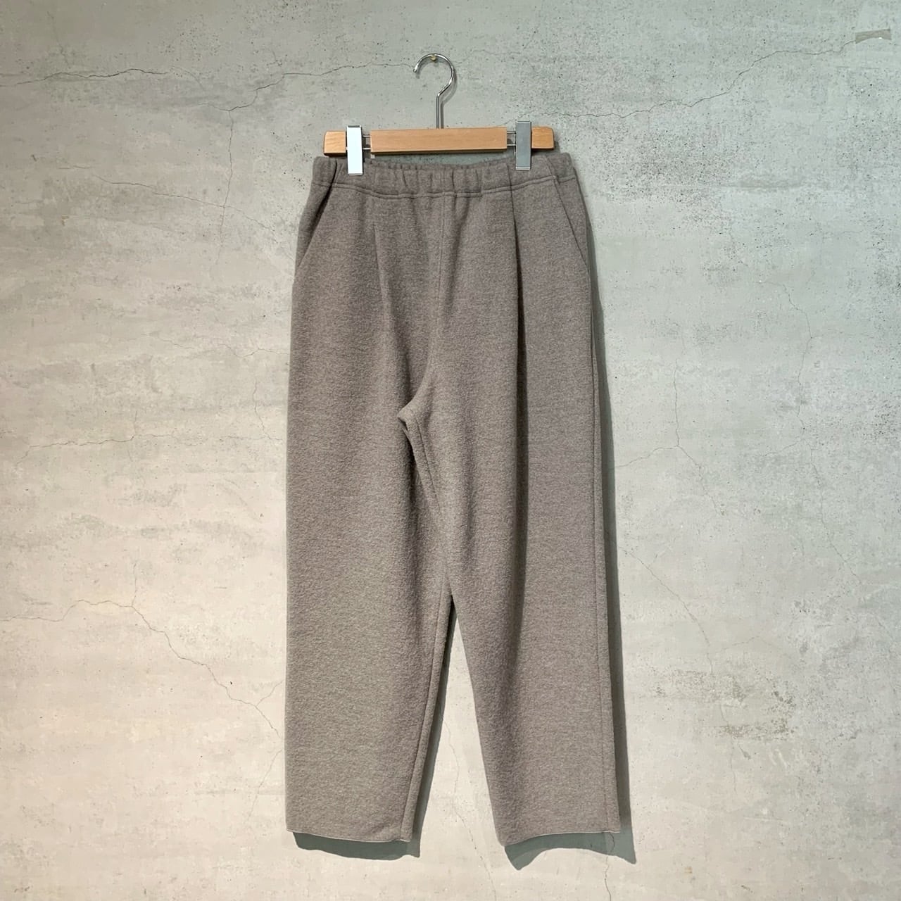 evam eva/エヴァムエヴァ | eighty88eight