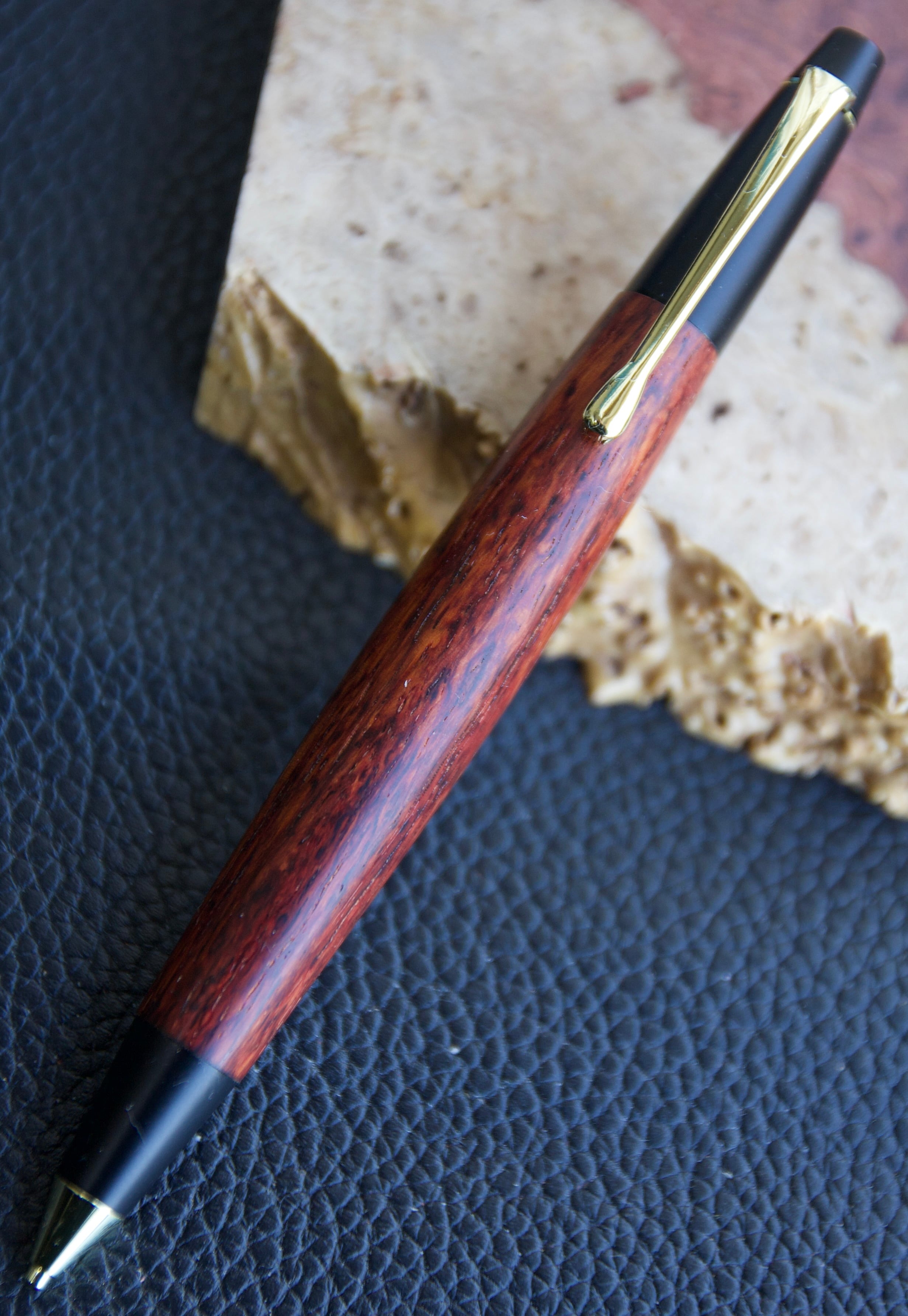 黄花梨 極上 ロータリー式シャーペン 0.5mm | YkU工房