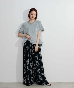 2605147 オーバーチュールスカラップTシャツ gray