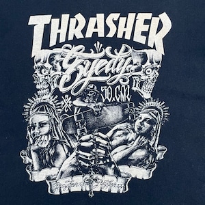 【THRASHER】eyeoy コラボ Tシャツ ロゴ プリント イラストL スケボー スケートボード ストリート系 スカル スラッシャー us古着