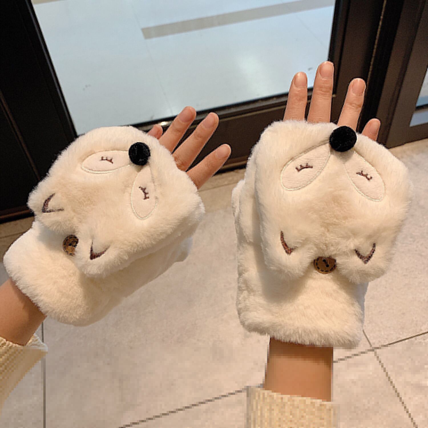 グローブ ウィンターベルベット 大人ガーリー スウィート キュート カジュアル 冬物 ブラック・アイド・ピーズ24969337656