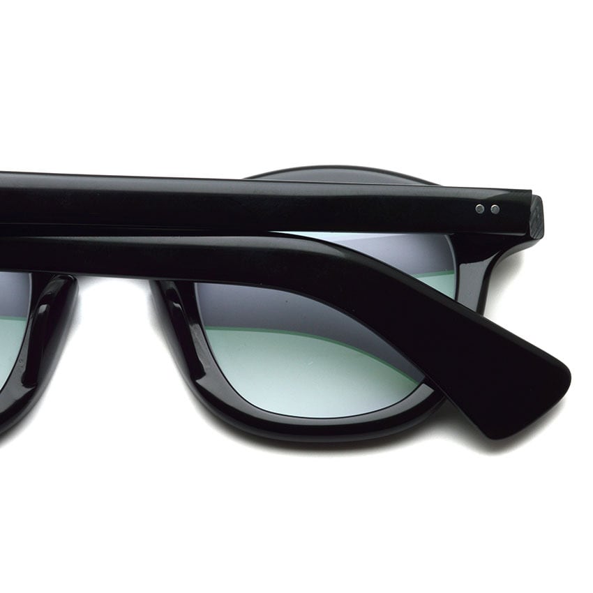 guepard / gp-13 / noir (black) - Light Blue Flat lenses ブラック