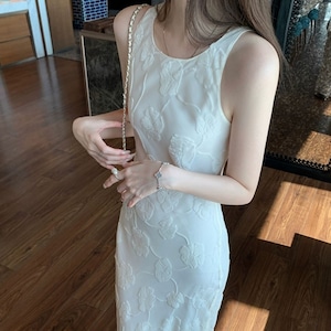 Flower dress 2409093