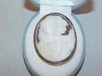 イタリア製カメオブローチ(ビンテージ) vintage cameo brooch (made in Italy)