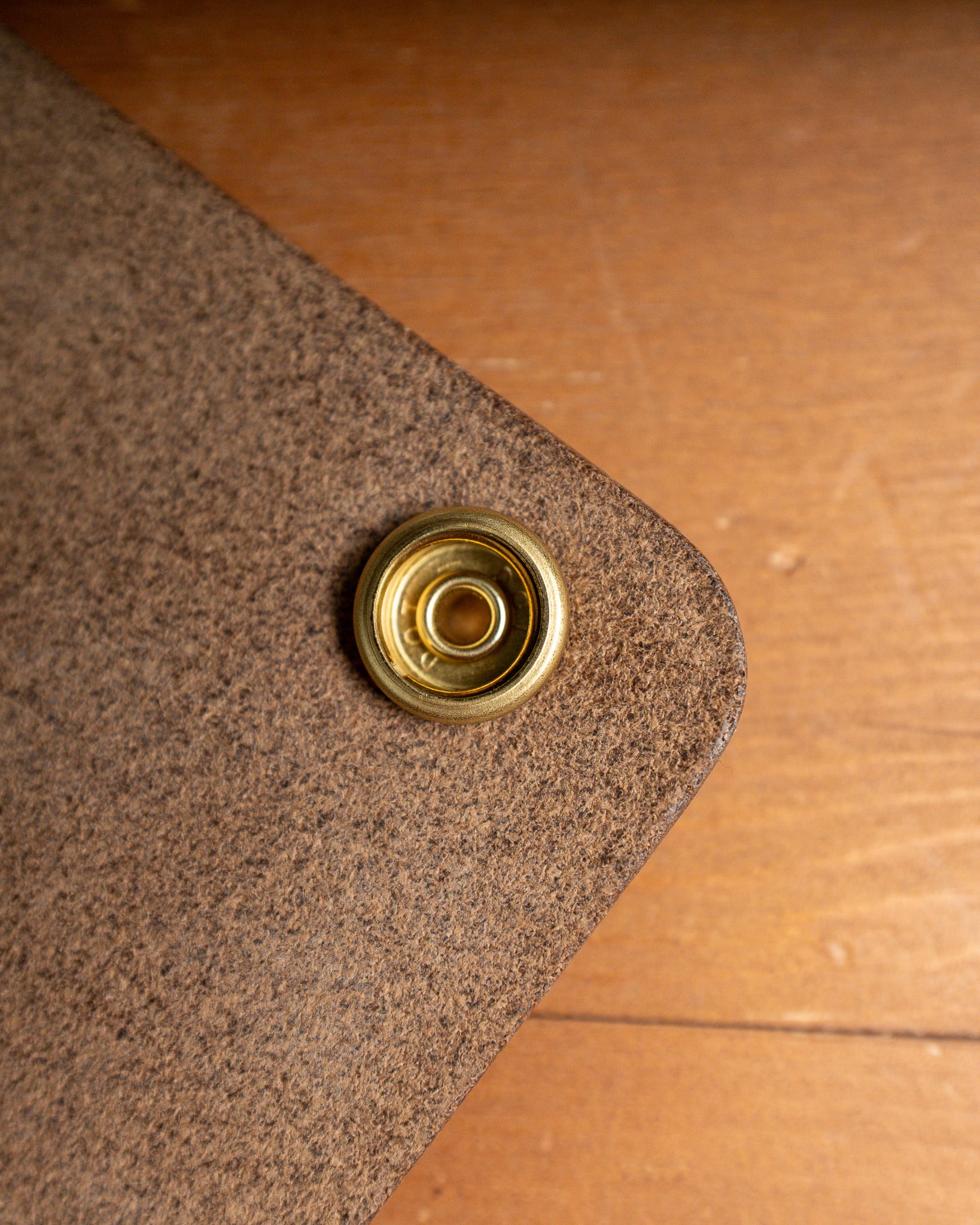 Additive and Line】Tracker Wallet TW-004 Horween Chromexcel 3層
