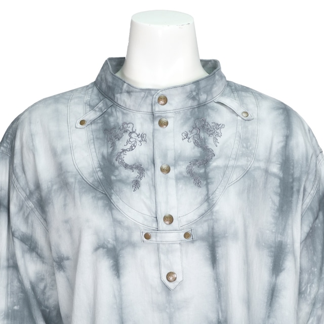 龍刺繍入りヘンリーネックシャツ