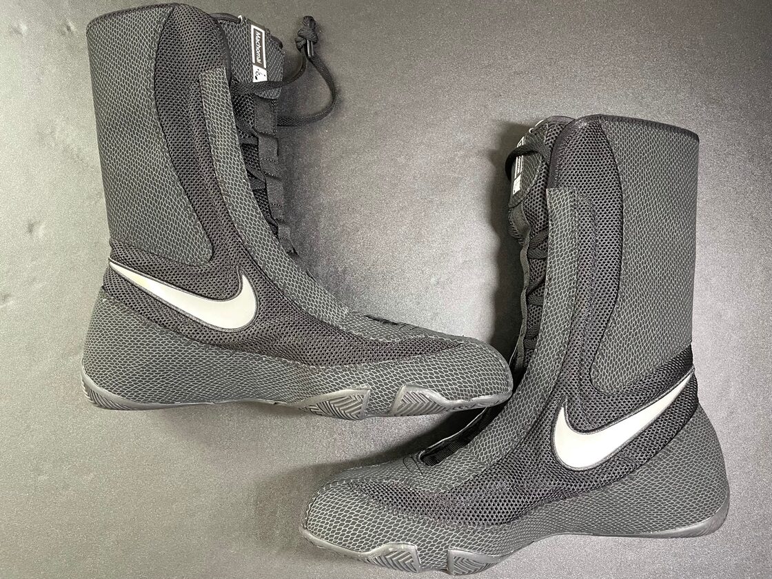 Nike マッチョマイボクシングシューズ1 ハイカットモデル ブラック 
