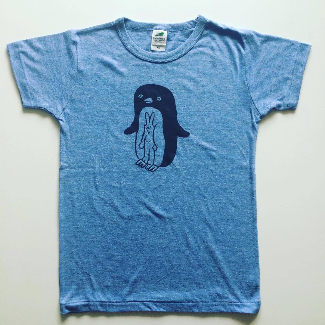 「makomo　Tシャツ（ペンギンとうさぎ）　ブルー　XSサイズ」 - 画像1