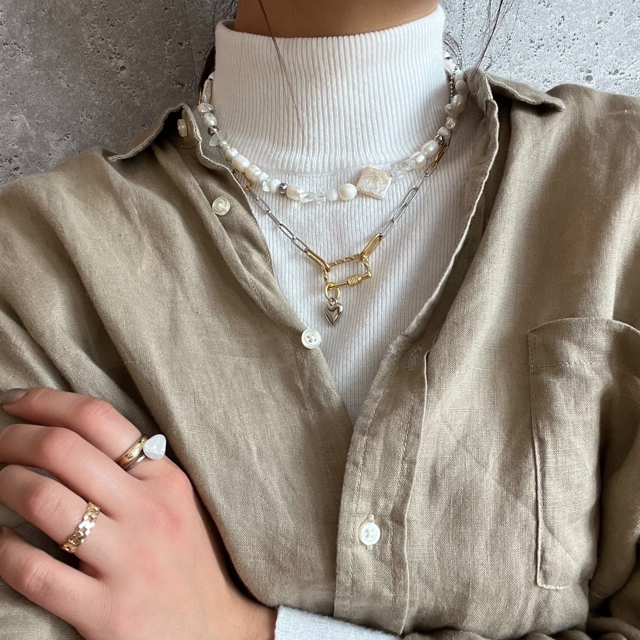 [silver] パール ×ホワイト マンテルネックレス［SSN030］