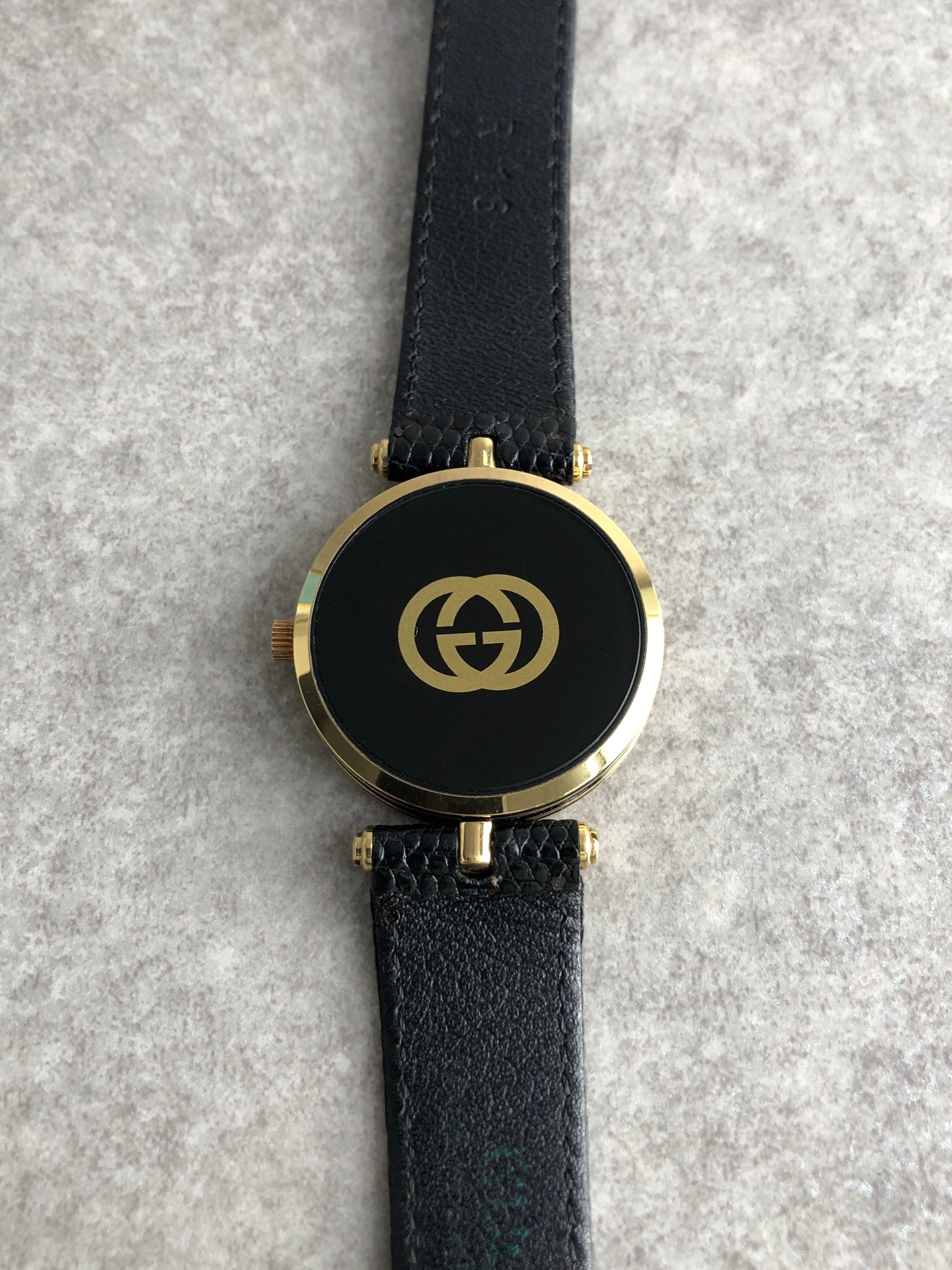 GUCCI グッチ 腕時計 ブラック ゴールド ローマ レザー クウォーツ