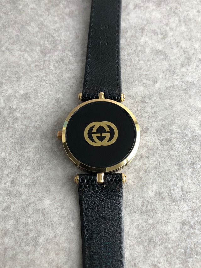 GUCCI グッチ 腕時計 ブラック ゴールド ローマ レザー クウォーツ vintage ヴィンテージ オールド b2b3v5