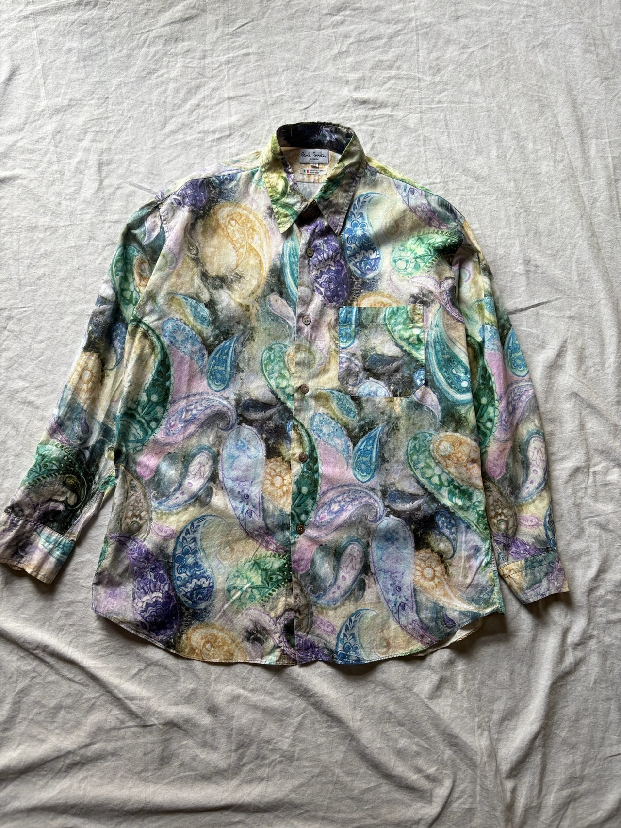 ”PAUL SMITH" Colorful paisley shirt