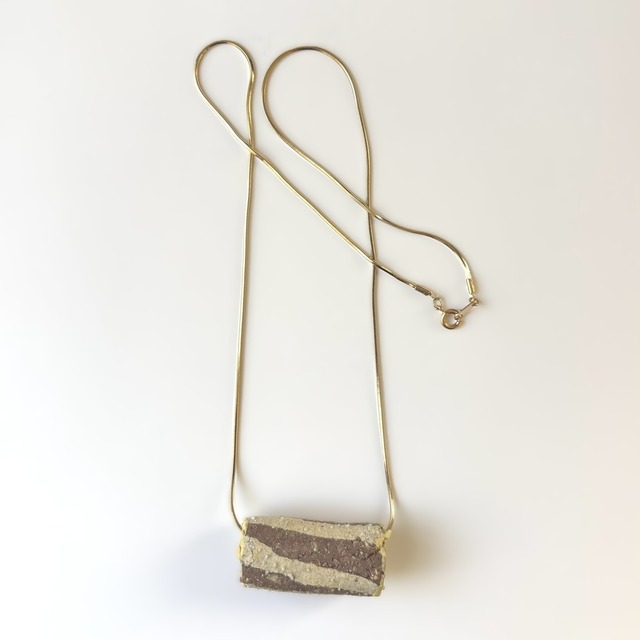 ＃25057 ネックレス／地層のパーティ　Necklace／A Party of Clay Strata