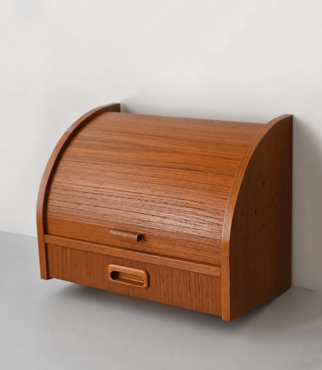 Wall shelf with tambour door and drawer / SF111