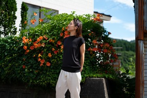 Nu Life in Silk 吊り天竺スリーブレスニットＴ Black