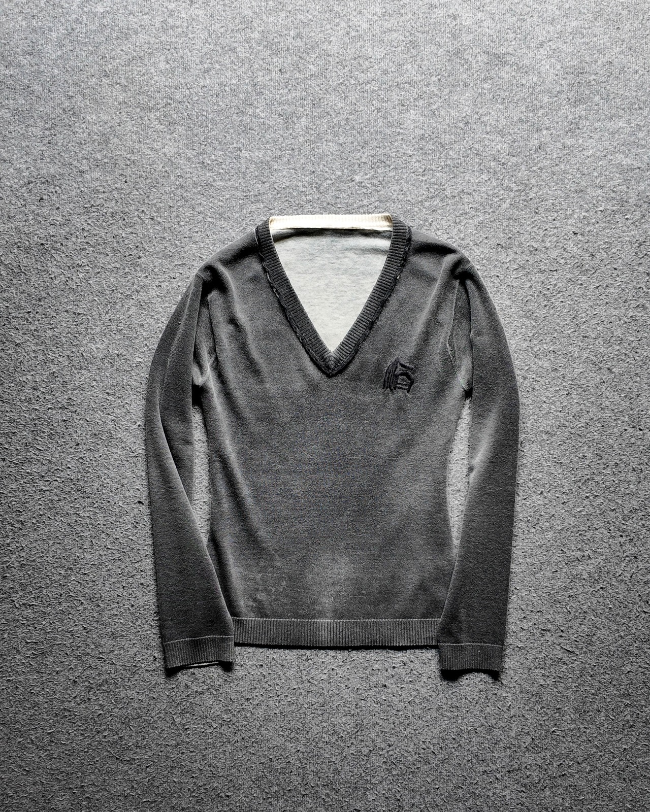 【John Galliano】lace detail faded v-neck knit