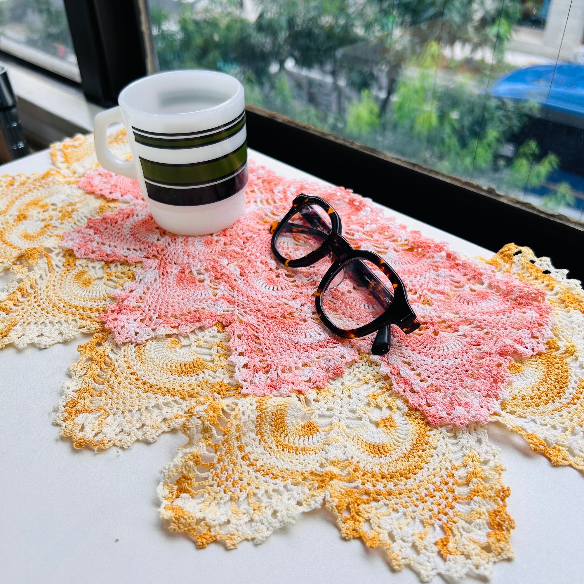 vintage ピンク halfサークル クロッシェドイリー | Milo