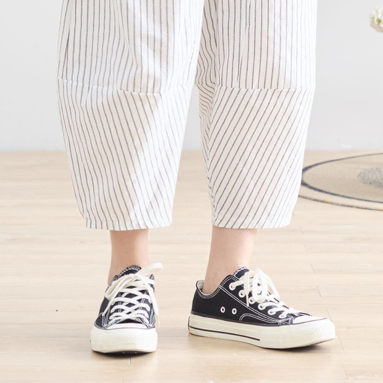 TRUBE リラックスストライプワイドパンツ【M~L】ホワイト
