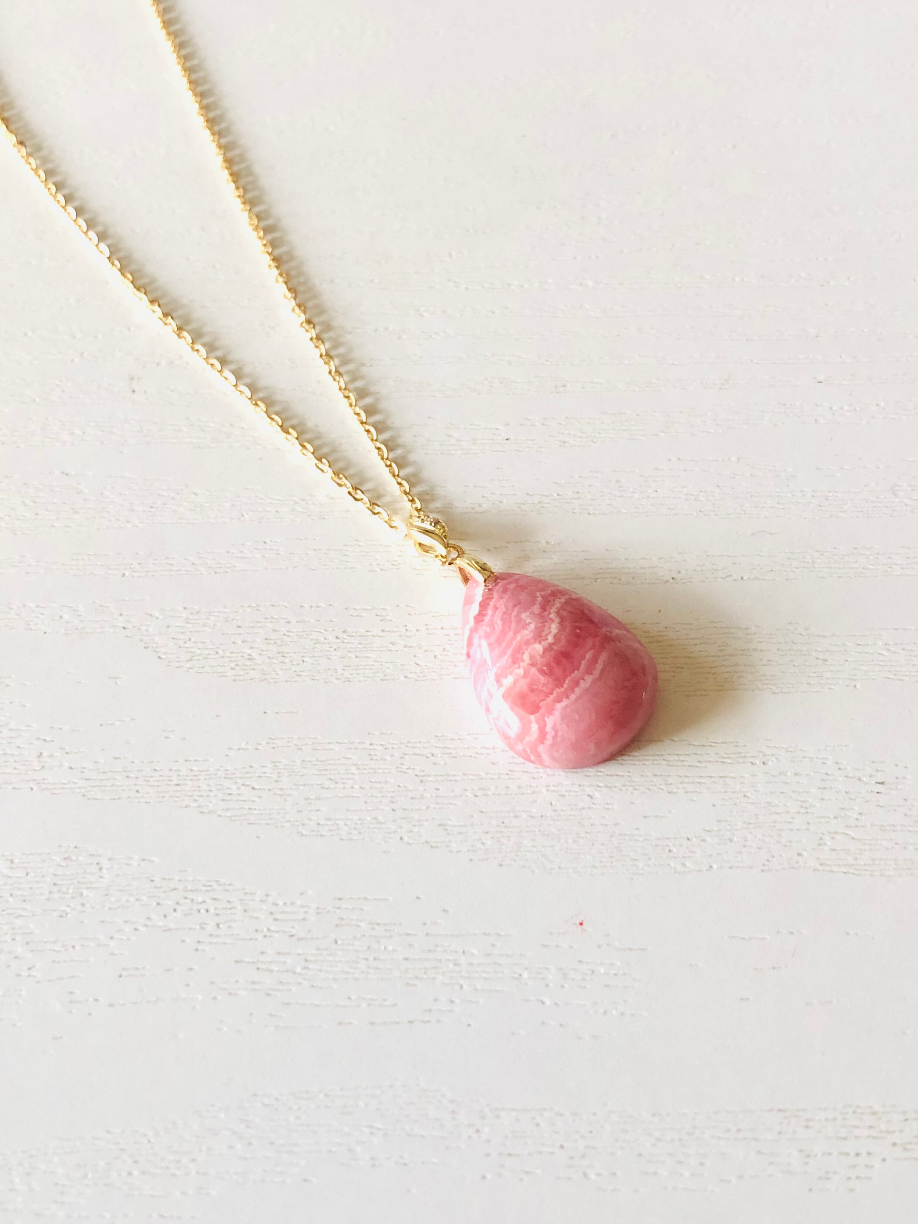 豊かな愛情と情熱をもたらす✴︎インカローズのネックレス