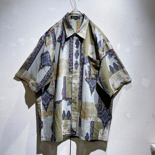 1990s Modern rétro Ethnic art vintage drape loose SS shirt