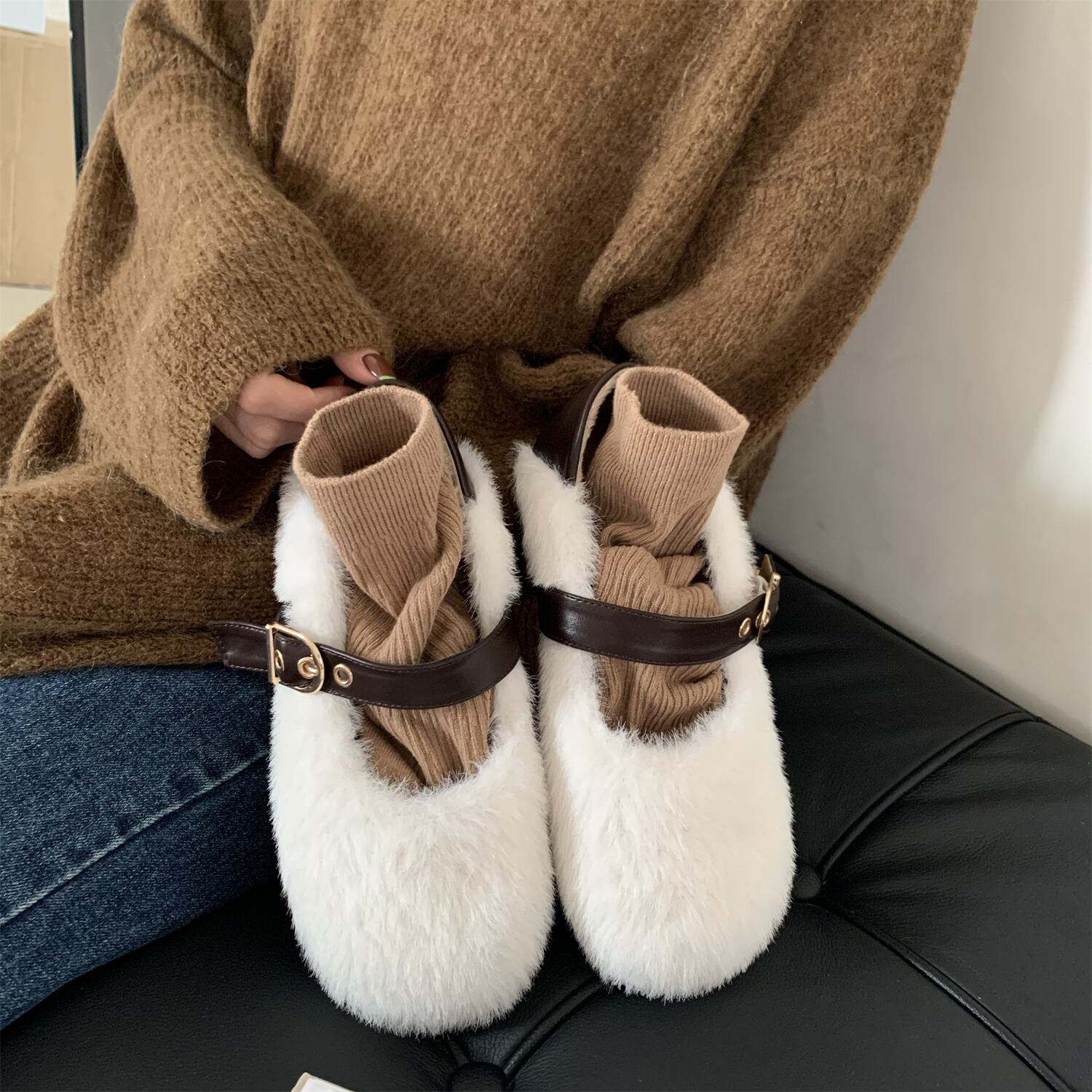 未使用 ジミーチュウ ストーン スエード ファー スリッパサンダル ブラック jimmy choo スエードファーローファースリッパ フラットシューズ