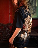 Wind Lion Peony Embroidered  T-Shirt 2color【G1020】
