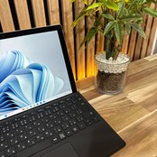 \ 公式ショップ限定価格❣️/ 準美品《2in1モデル》Surface Pro 7+ プラチナ 第11世代 メモリ8GB SSD256GB 最新 ノートパソコン 安心サポート&3ヶ月保証付き