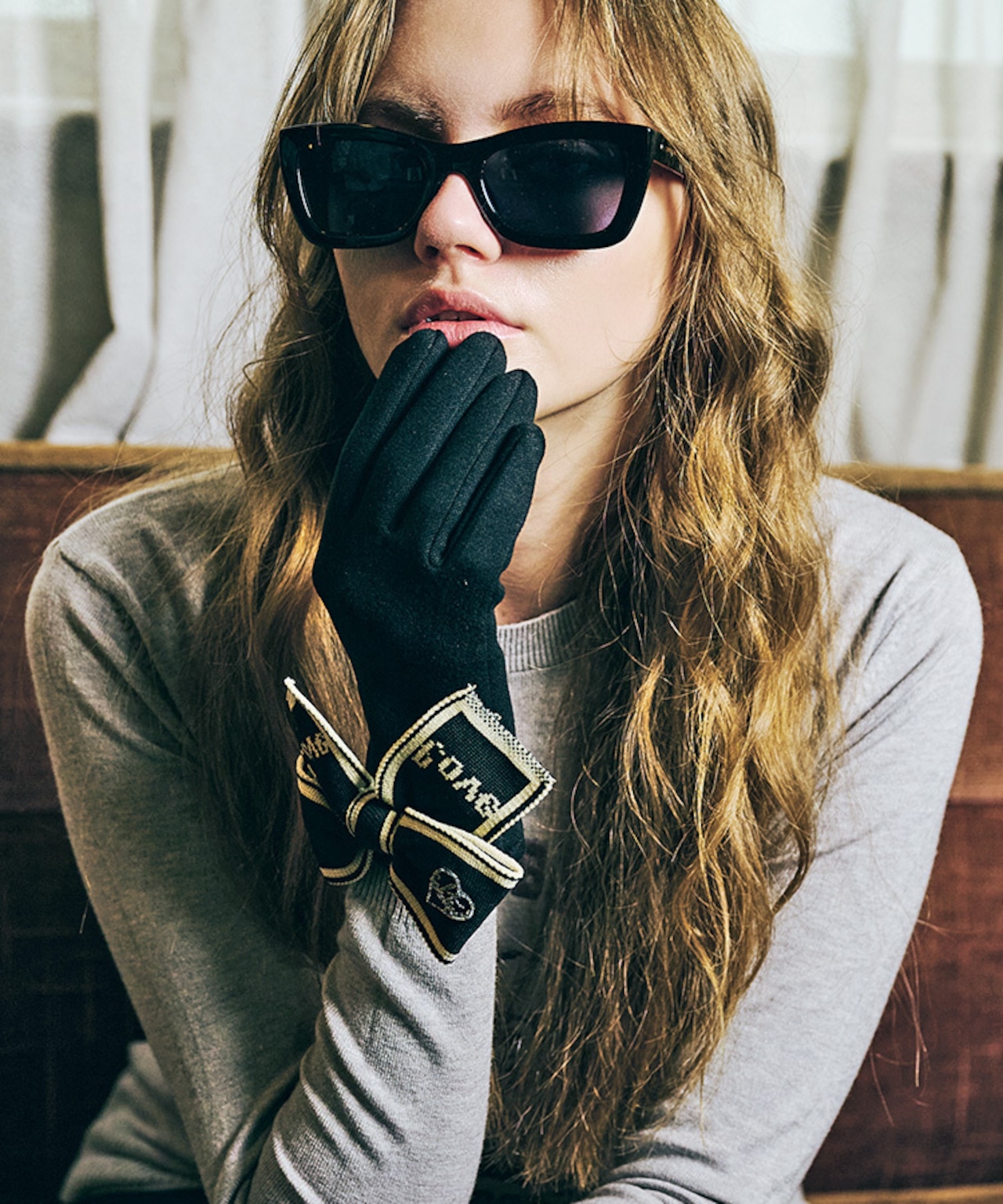 【直営限定ITEM】BIGリボングローブ (BLACK) CQ-47504H