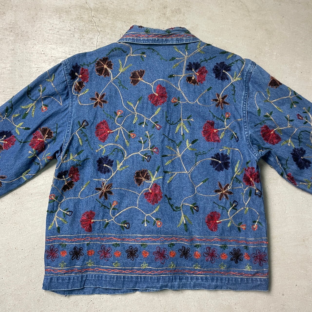 units デニムジャケット デニムシャツ 刺繍デザイン 花柄 総柄 