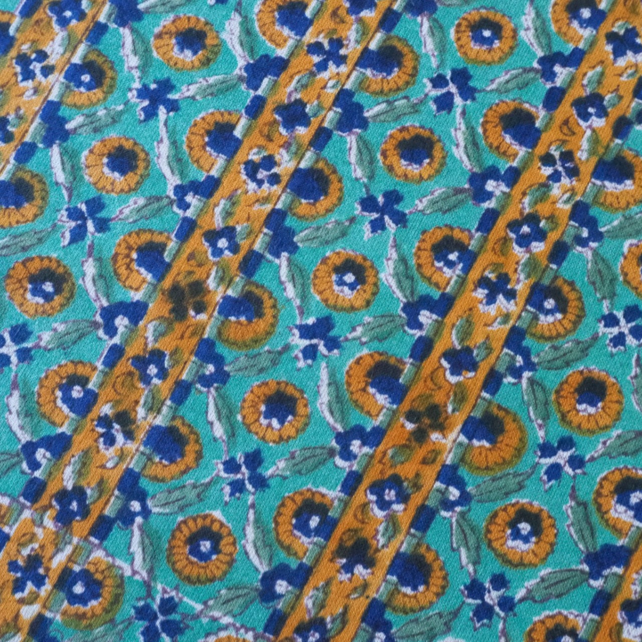 ブロックプリント生地【50cm単位】インド綿  ストライプ柄 グリーン×オレンジ×紺色 #60236-GR3