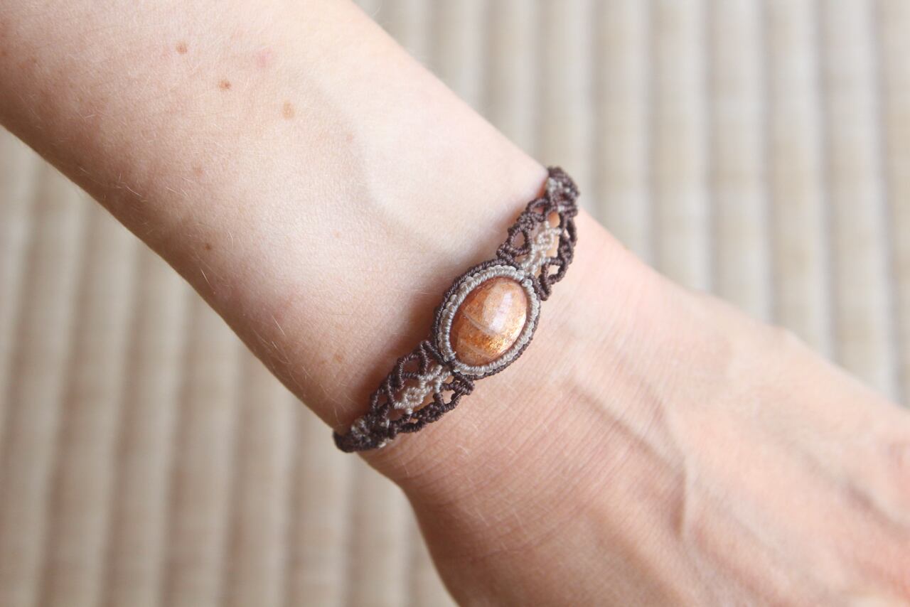 Sunstone micro macrame bracelet