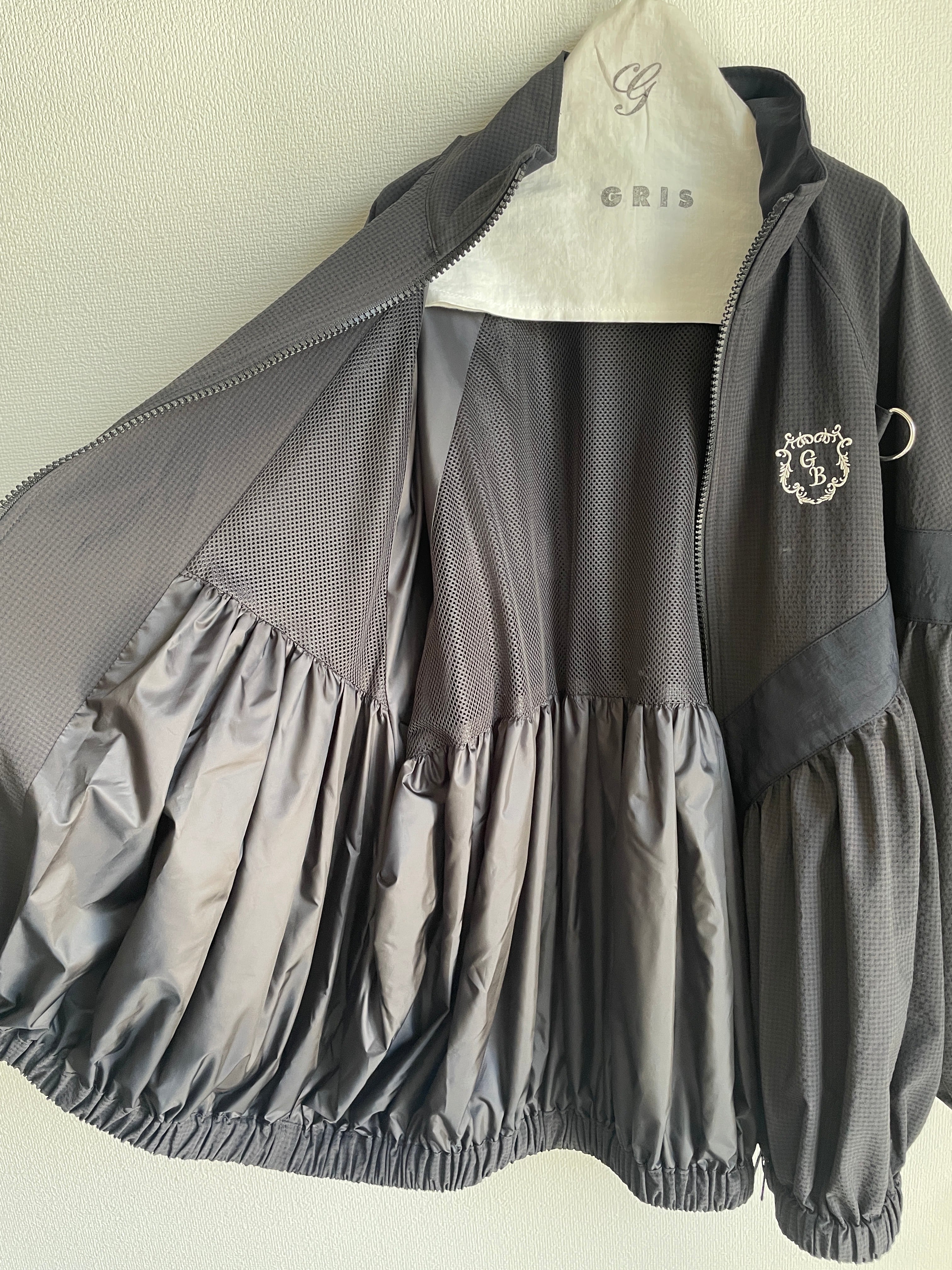 Balloon track jacket_S/Mサイズ | GRIS BLACK