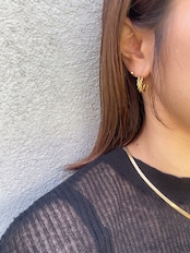 woven curve pierce