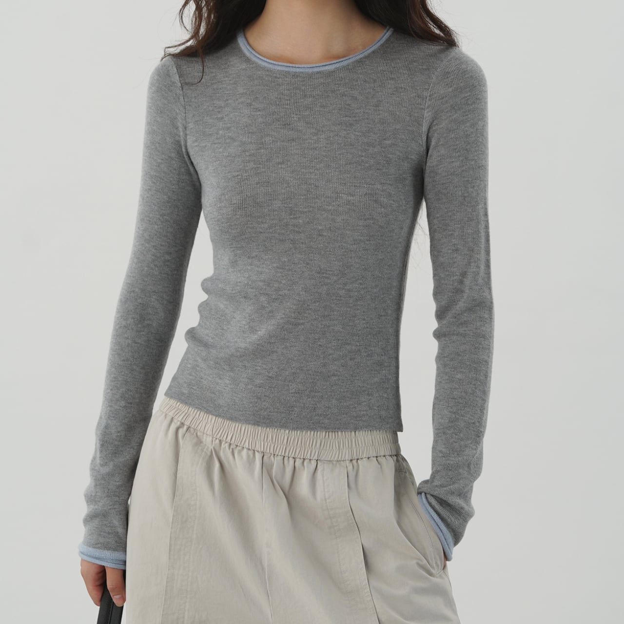 パイピングクルーネックニット a0606