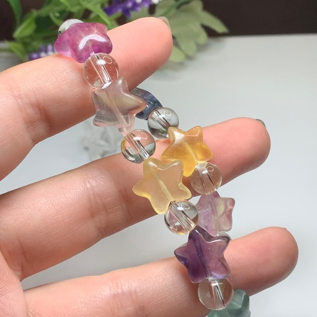 No3.フローライト星型ブレスレット