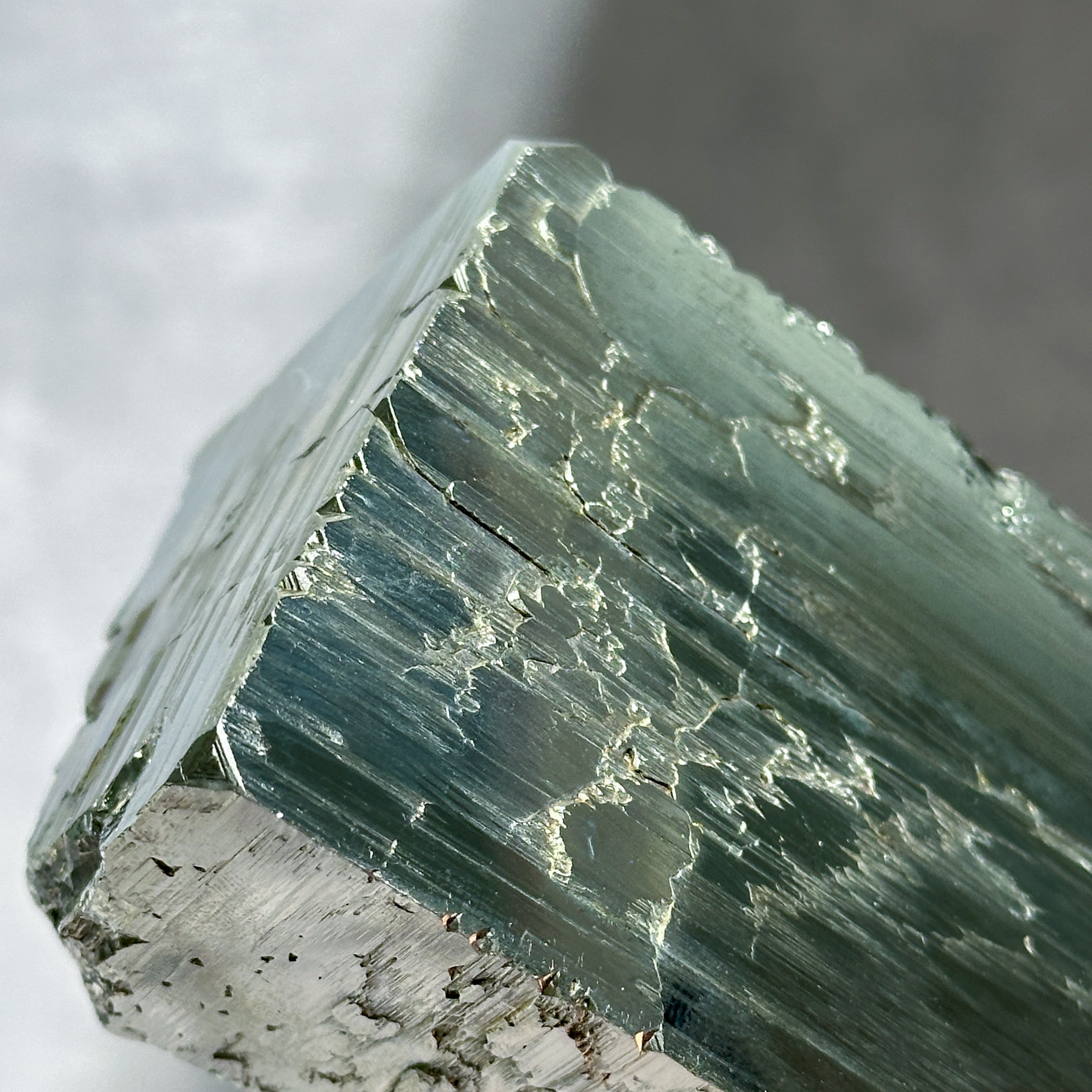 高品質】パイライト 原石83◇Pyrite◇天然石・鉱物・パワーストーン